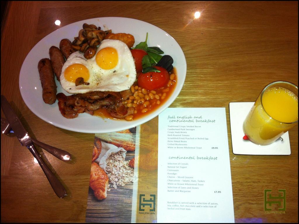Heathrow 4*